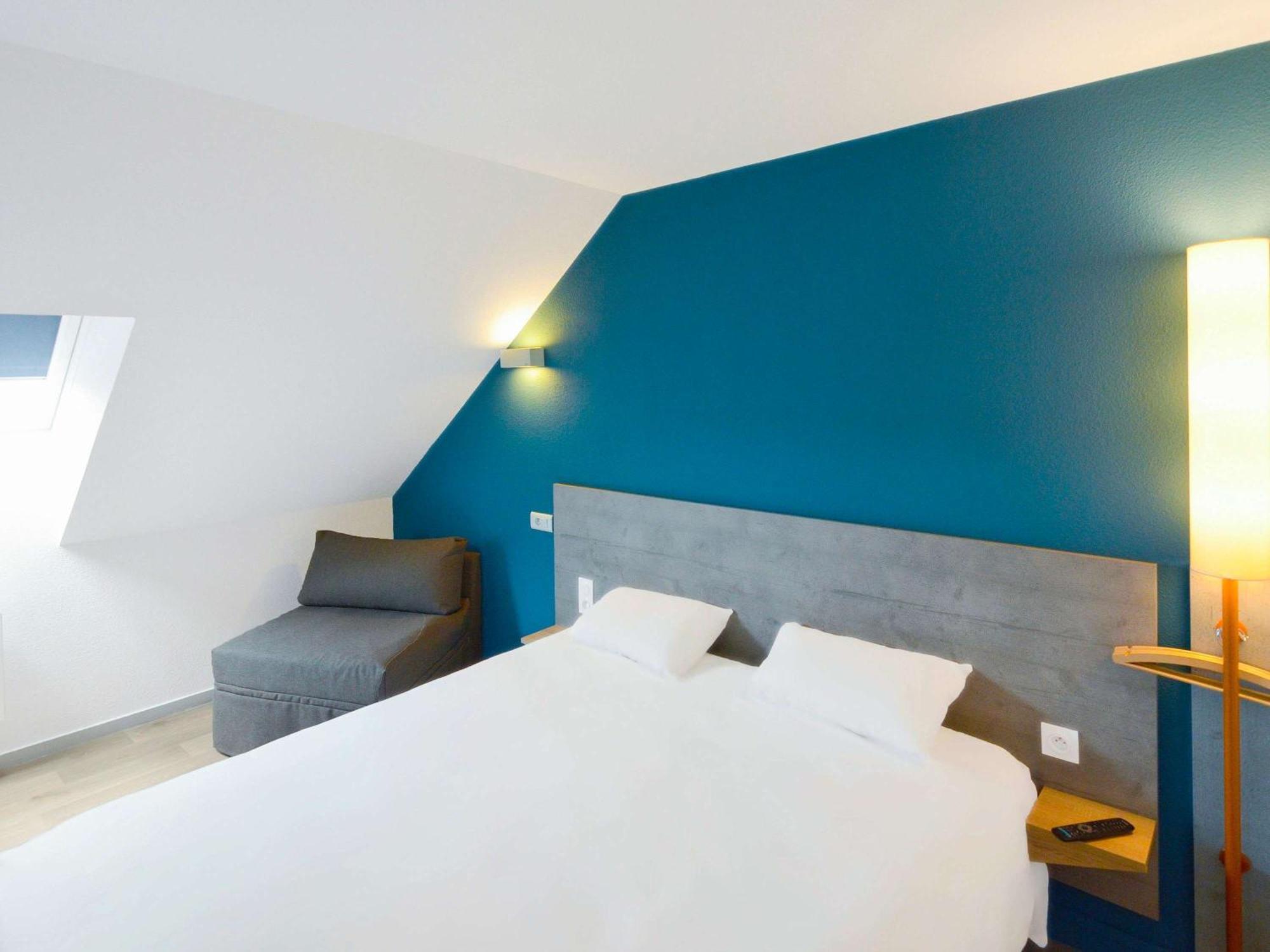 Ibis Budget Vannes Bagian luar foto