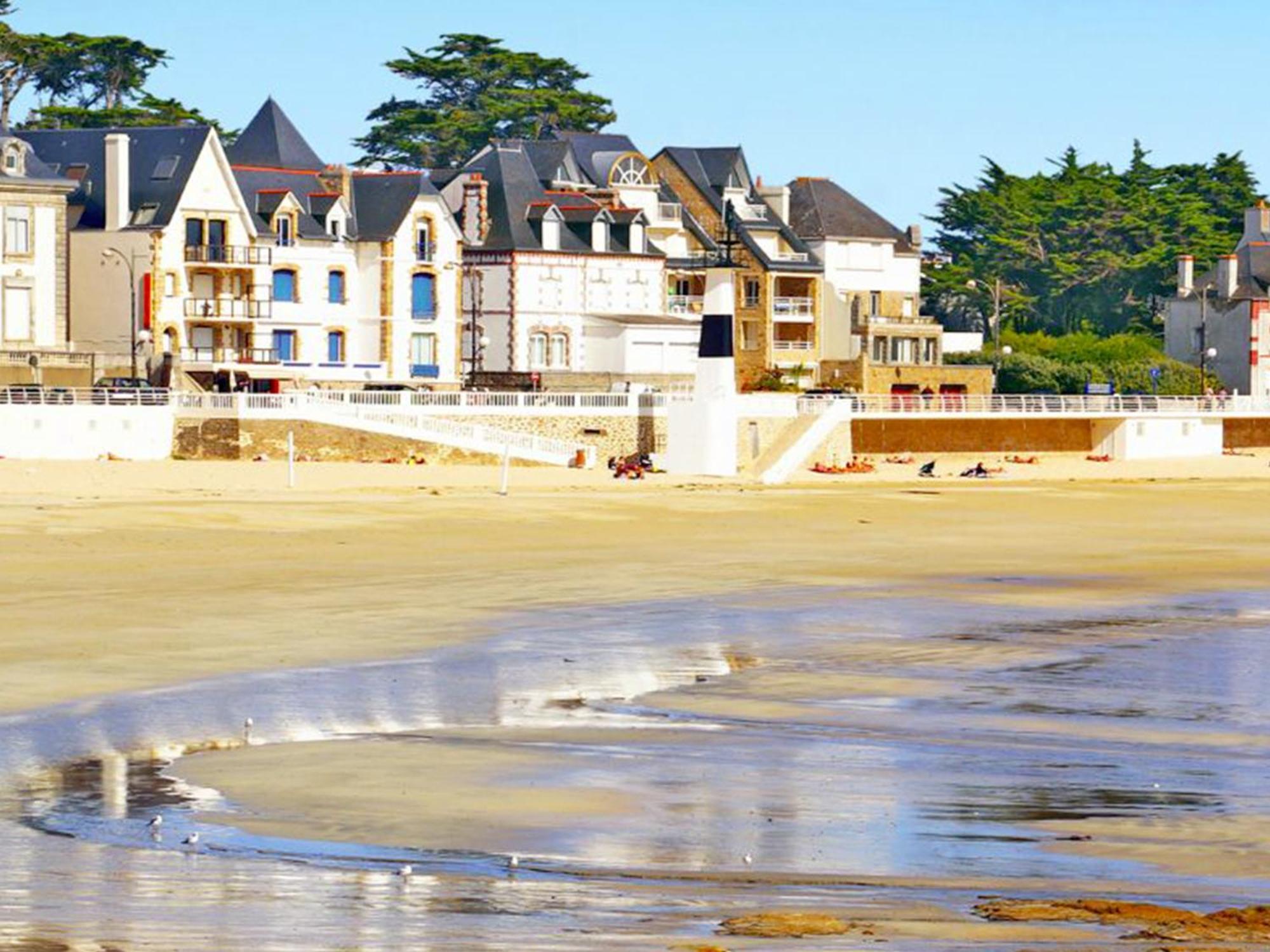 Ibis Budget Vannes Bagian luar foto