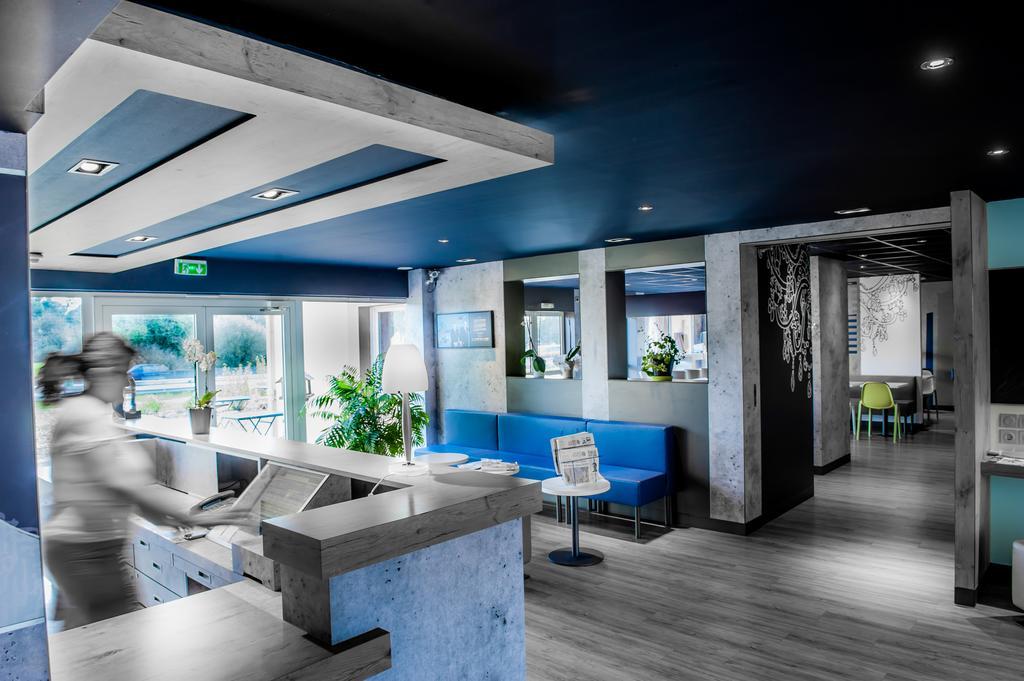 Ibis Budget Vannes Bagian luar foto