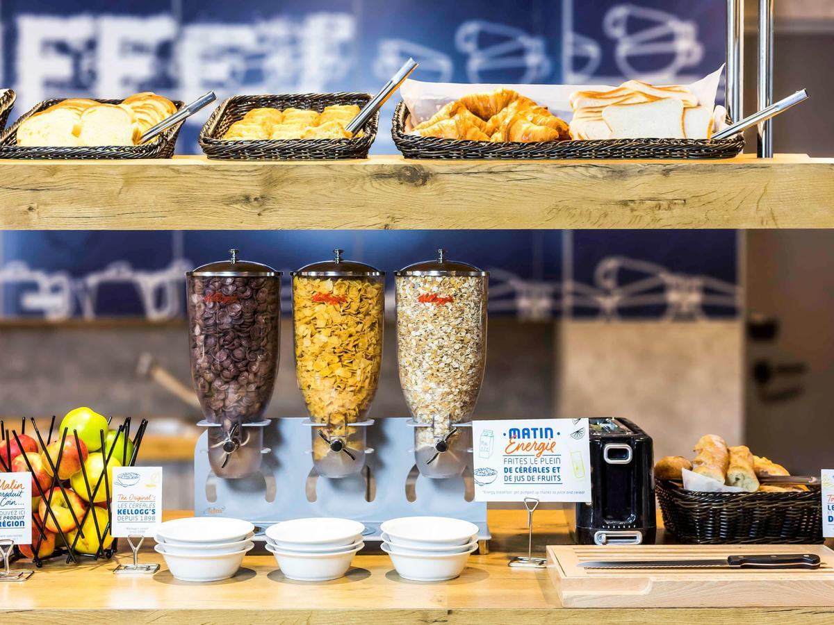 Ibis Budget Vannes Bagian luar foto